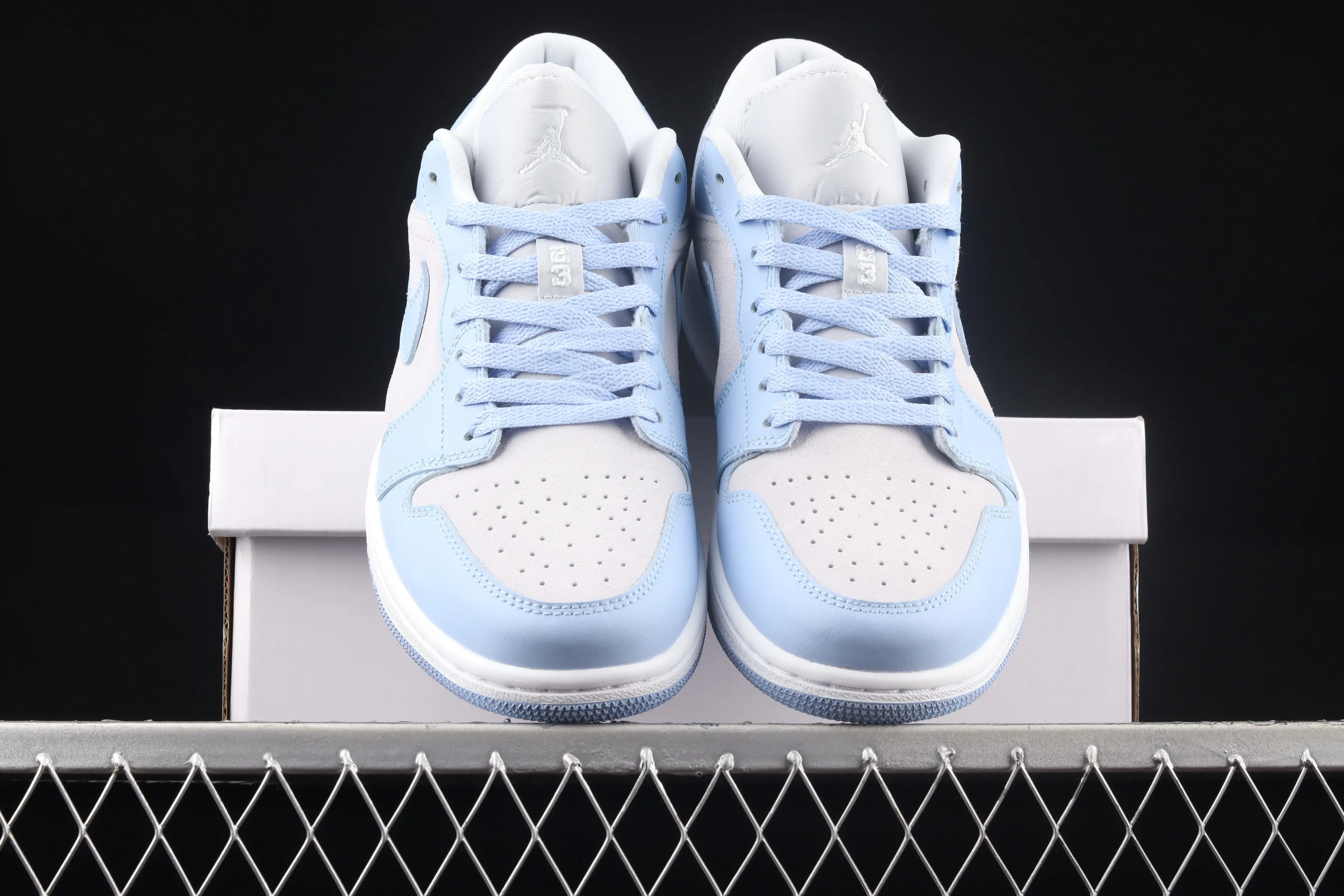 All categories Air Jordan Jordan series basketball shoes Air Jordan 1 Low G version pure original Air Jordan 1 Low AJ1 Joe 1 University blue ice blue gray low-top casual sneakers DC0774-050